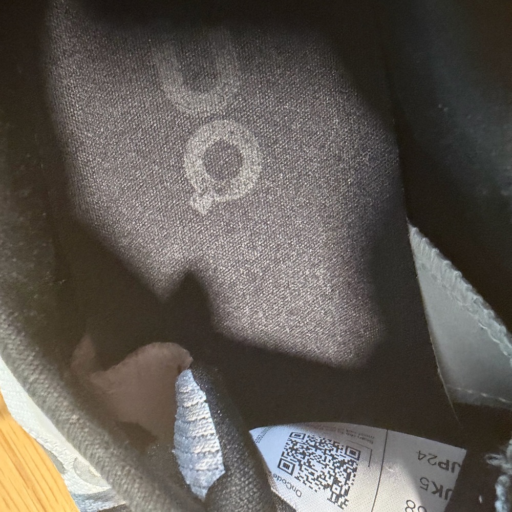 On Cloud: Cloud X 4 - image 10